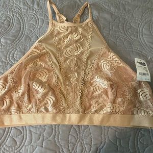 Charlotte Russe 2X lace cami